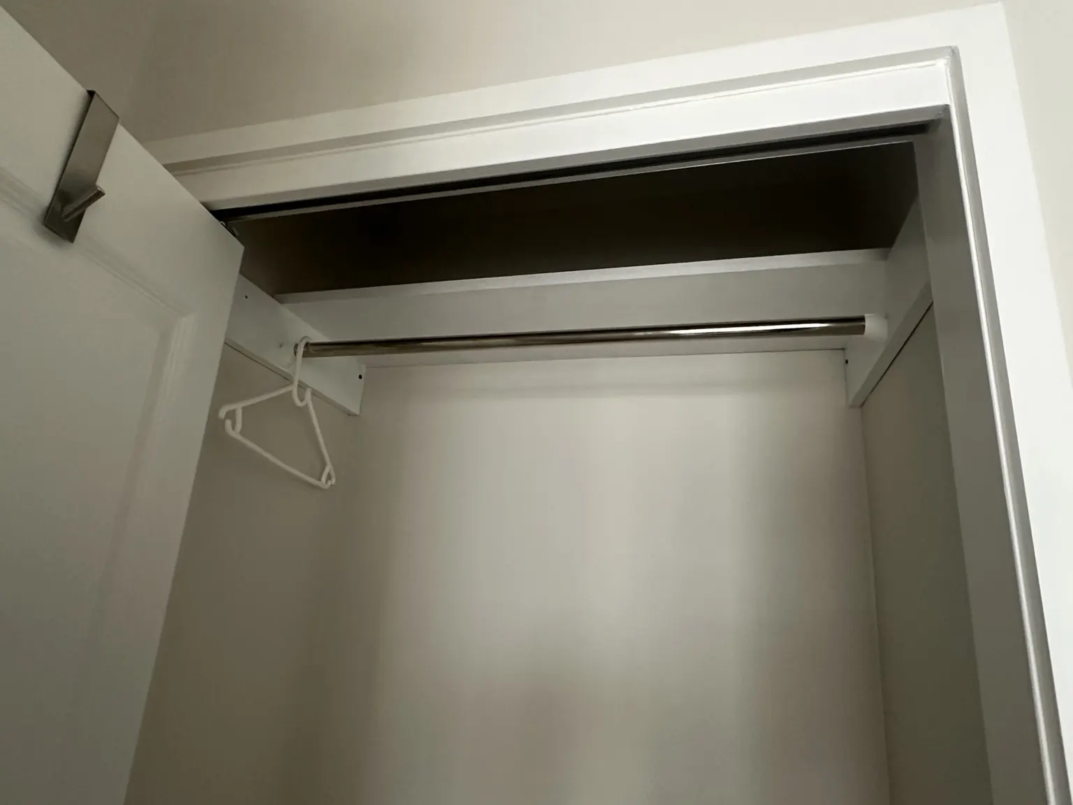 Custom Wardrobe Shelf & Hanging Rail