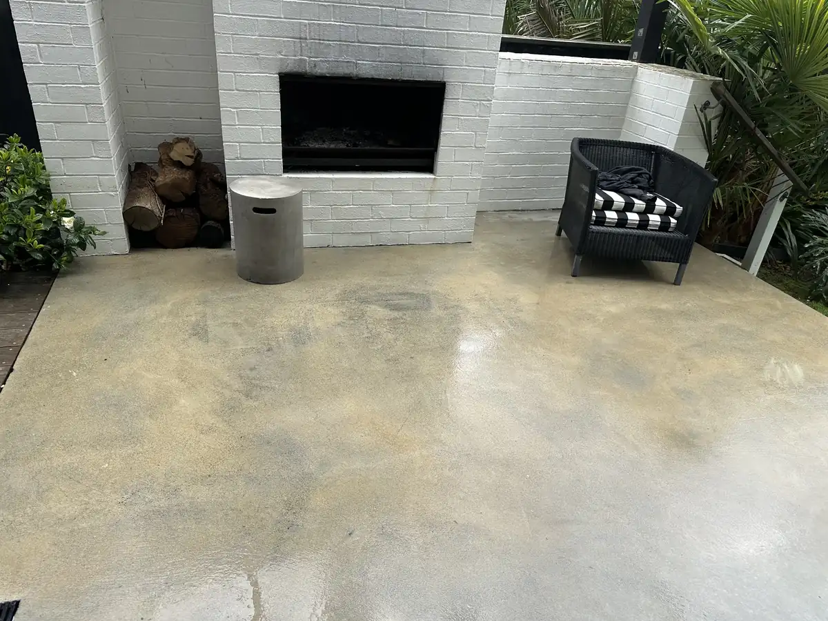 Water Blasting a Green Patio, BBQ Area and Entrance in Pakuranga