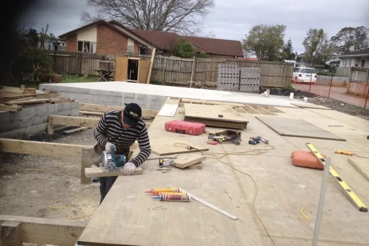 New build subfloor framing during carpentry training with Arctic Limited, Auckland 2014
